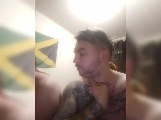 AliceFoxy777 on BongaCams