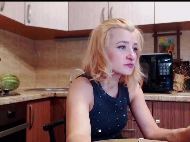 alya555 on BongaCams 