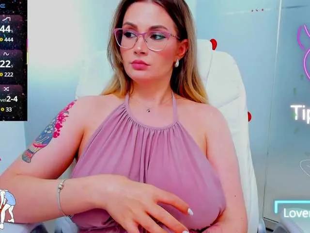 anyarosses on BongaCams