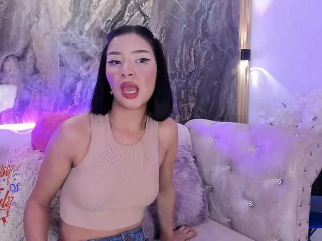 Arianna-moon — I love soft kisses, intense whispers, I love touching myself and thinking about the crazy things we can do together, as a very hot woman I always like to think about what makes me wet