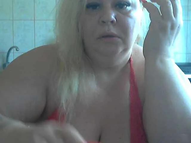 AriannaMilf on BongaCams 