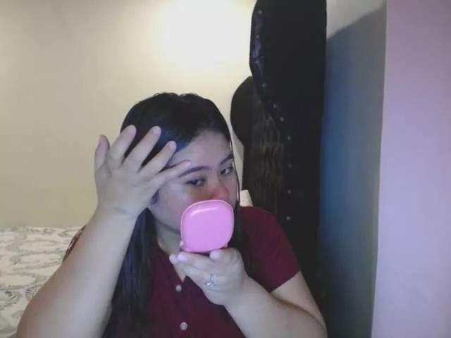 Asianbigbuttyboobs on BongaCams 