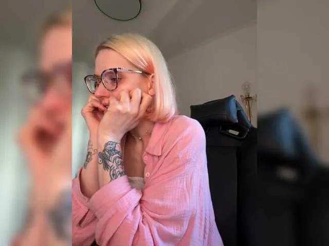 Asya-baby on BongaCams 
