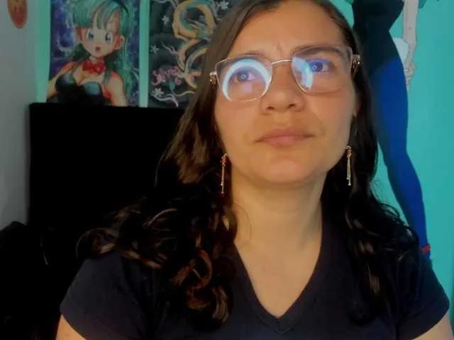 bulma-hot- on BongaCams