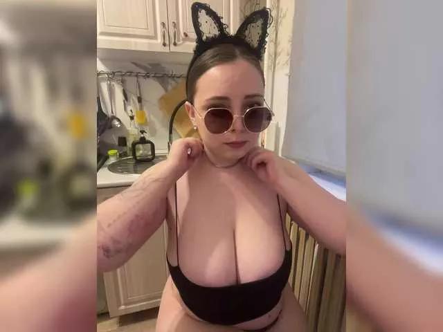 Caramel-pussy on BongaCams 