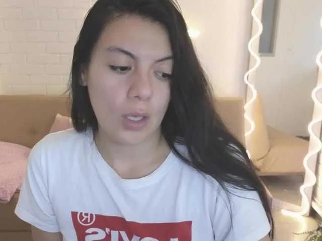 Coraline-tay — Freechat on BongaCams