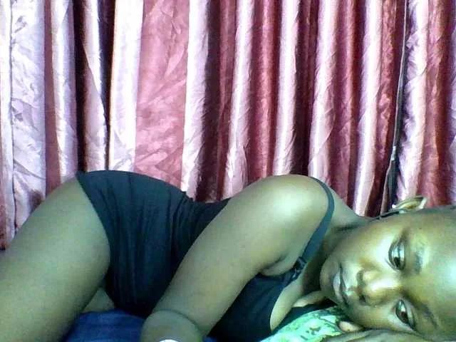 Darkberry4 on BongaCams