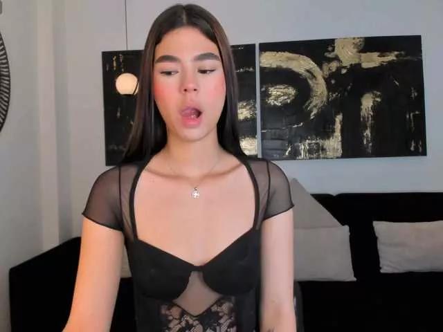 EllieScott on BongaCams 