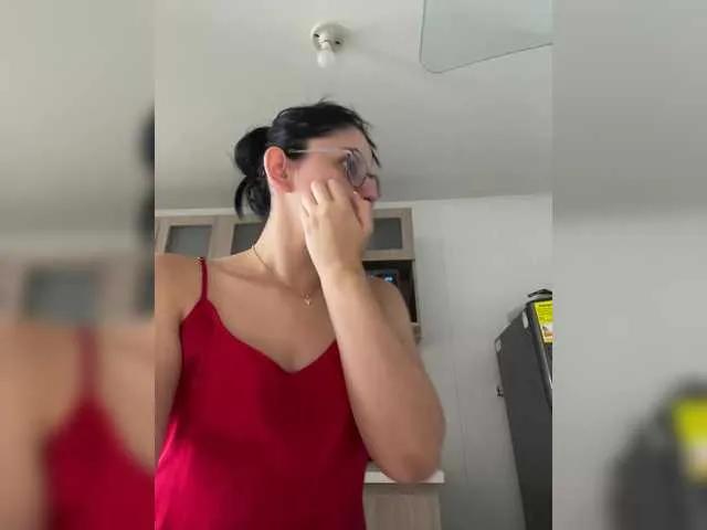 EvanShell1 — i like talk dirty and enjoy all night qith a good conversation, sex hard and wild and role plays and a lot game of sex