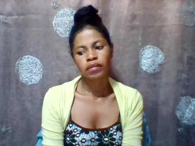 Hanta11 on BongaCams