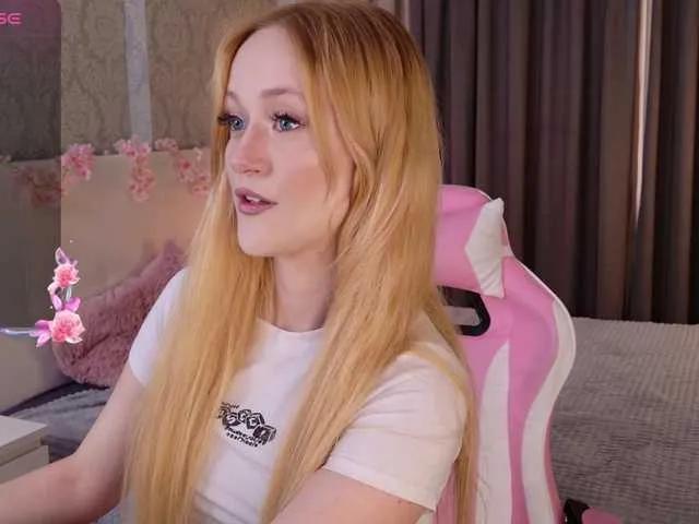 hey-monkey — I get turned on by beautiful tattoos and man hands. I get incredibly wet when I see the hands of a strong man.
I get excited when I am treated gently and want to make me happy, then I want to make you happy too.
I get turned on when I doing blowjob