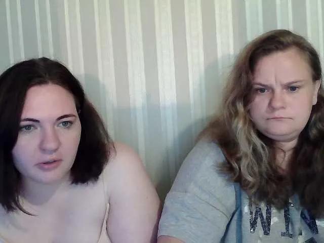 HollyXEva on BongaCams 