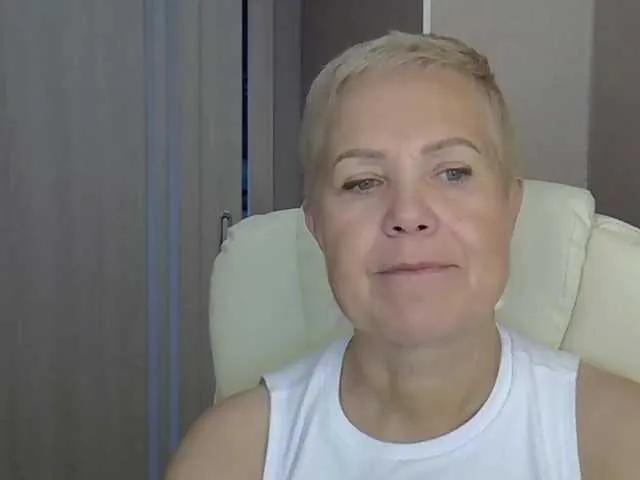 IFannyLove — Tenderness and caresses, soft male hands, hairy breasts