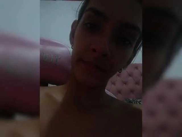 KellyMartiin on BongaCams 