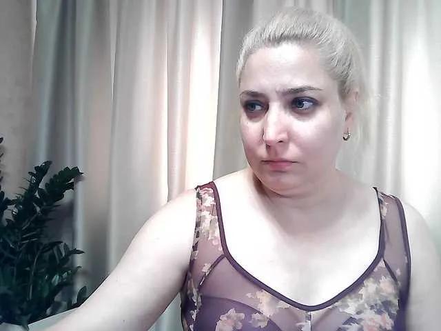 KickaIricka on BongaCams 
