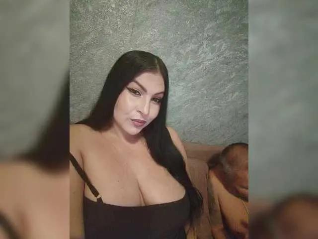 kissmabont on BongaCams 