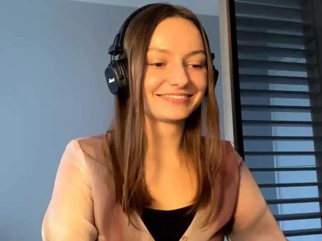 KittieRusu — I like people who aren't afraid to show their individuality! I adore men with a strong inner core, incredible charisma and a good sense of humor. I believe that people need each other to exchange emotions
