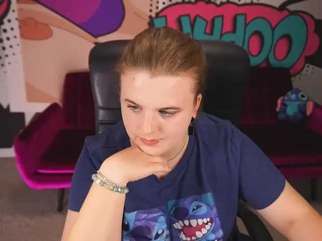 KristiMoons on BongaCams