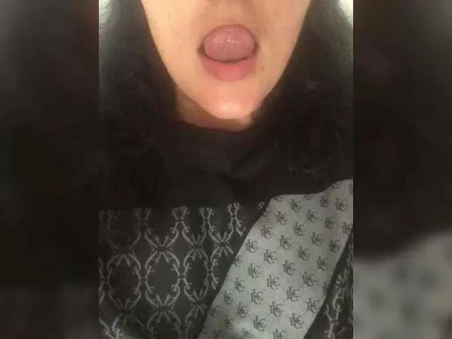Kukisos on BongaCams 