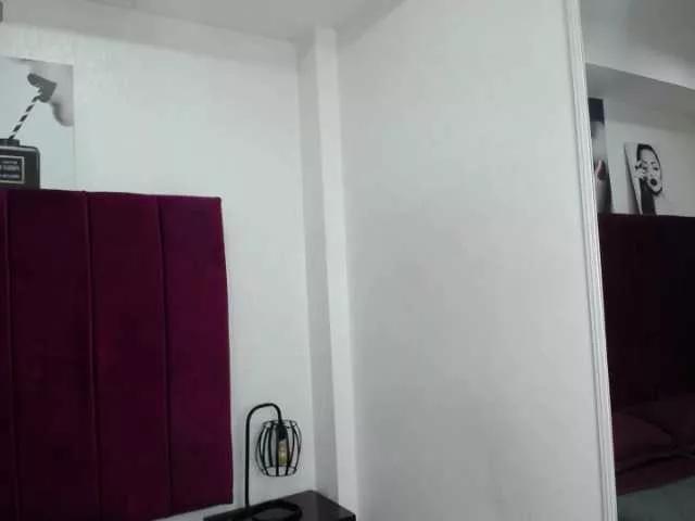 Kyllee28 on BongaCams 