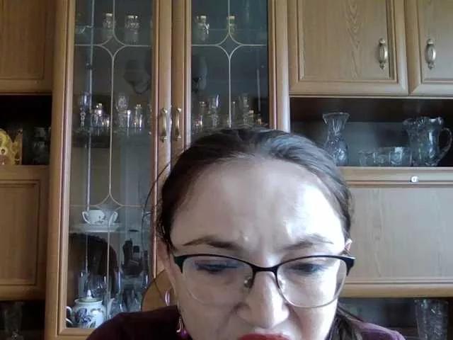 Larrisa3 on BongaCams 