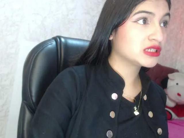 laurenelove — It warms me a lot to dominate me, I like to satisfy others, to make me come to shake
