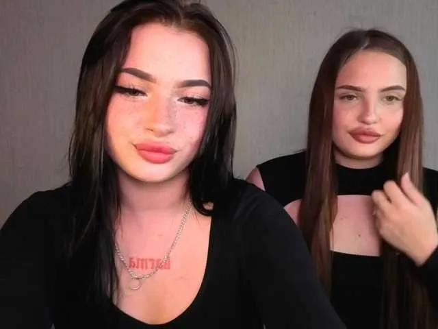 LisaAndDenis — Freechat on BongaCams
