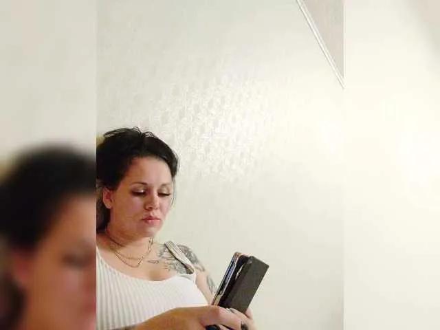 Liza12345Liza on BongaCams