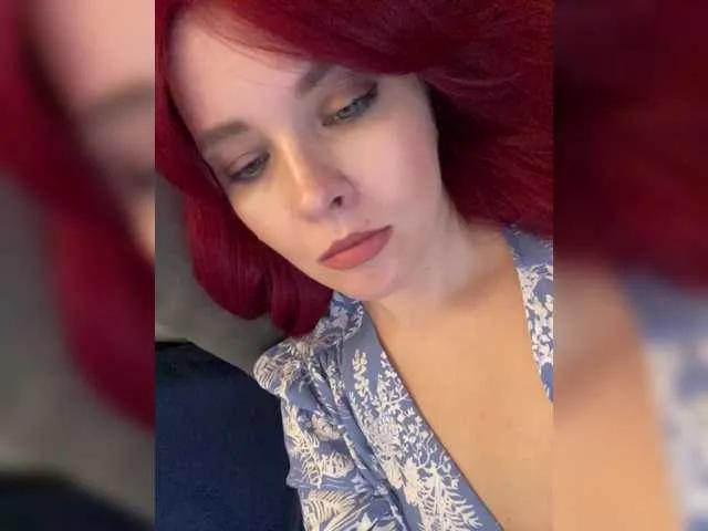lova-mars — I like to feel special, vibrations inside me, excite and seduce, smart and gallant men with a sense of humor and tact.