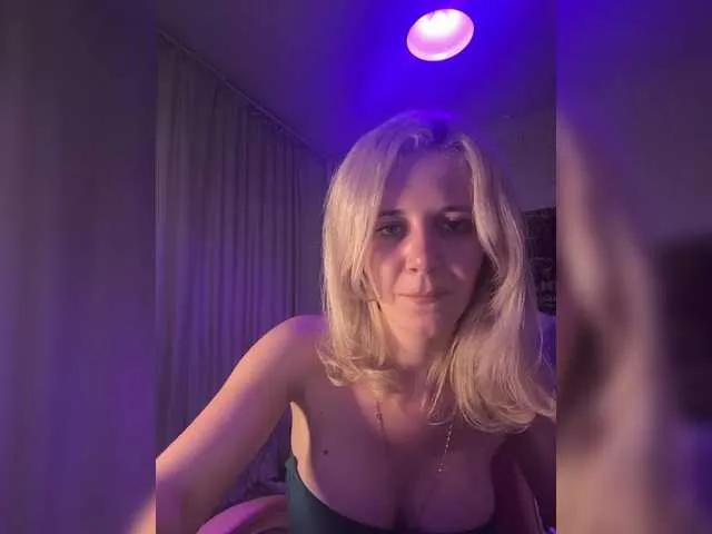 NatalieSmith — Attention of adult men