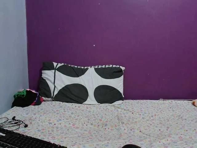 Petitegirly — Freechat on BongaCams