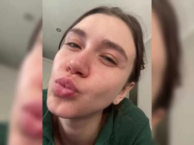 pizzahubb on BongaCams 