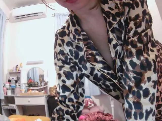pornadrianna — kissing whos make horny making love