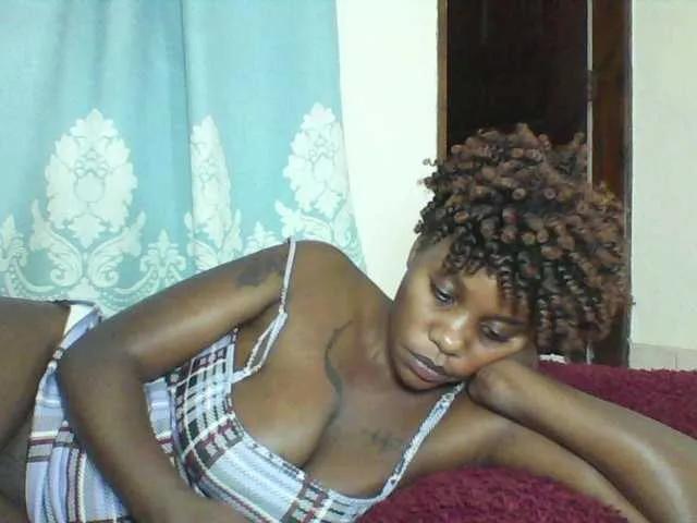 Prettydarksin on BongaCams