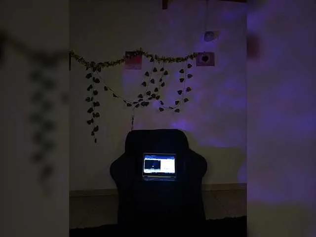 RabbitSnake on BongaCams