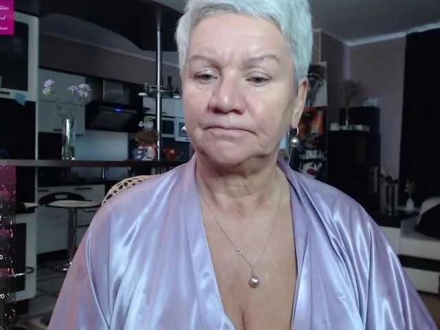 roxana-brooks on BongaCams