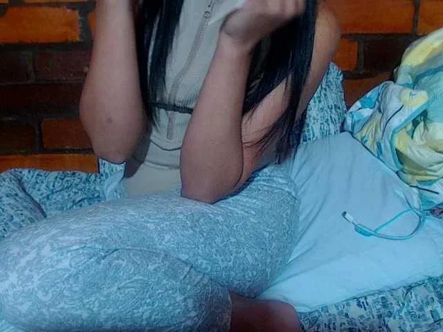 Sabrinav — Las caricias
los azotes