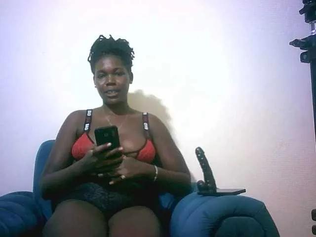 Sarahc on BongaCams