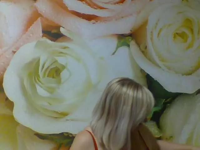 yakameliya on BongaCams 