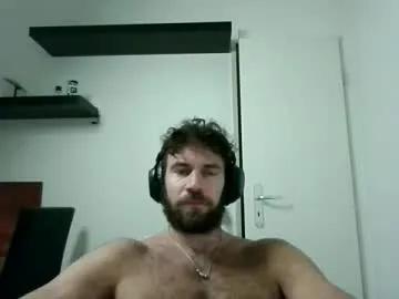 alphah_hunk — Freechat on Chaturbate