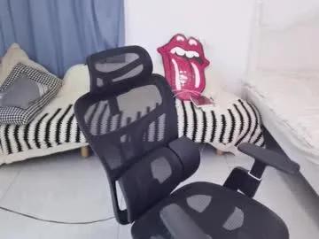 ben705676 — ClassicTicket: Show in progress.  Cum show. Tip 120 tokens to get your ticket.  Type /cmds to see all commands.