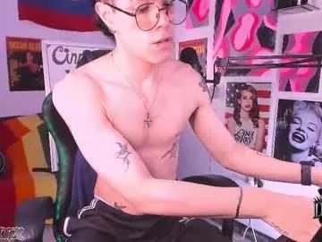 cinnamon_boyxxx on Chaturbate 