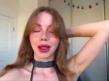 elli_harmon on Chaturbate 