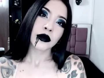 emearld_black on Chaturbate 