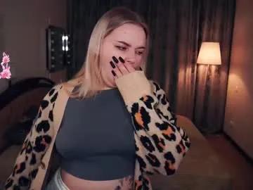 emelianae on Chaturbate 