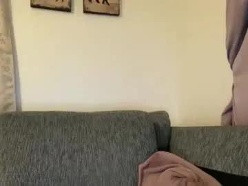 hichemlacoste333 on Chaturbate 