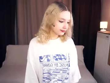 luellazahnen on Chaturbate 