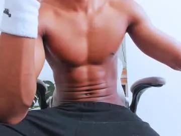 matteo_777 — CUM SHOW #bigcock #bigdick #ebony #lovense #bbc [2000 tokens remaining]