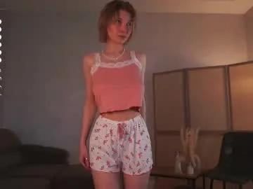 mist_mia — Goal: make a heart for you  It's good to see you maybe we've met before It's nice to meet old acquaintances #18 #bigboobs #blonde #bigass #teen [14 tokens remaining]