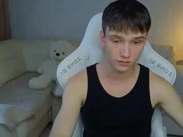 pupsenish on Chaturbate 